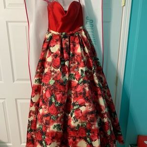 Size 8 BLUSH dress from Pure Couture.